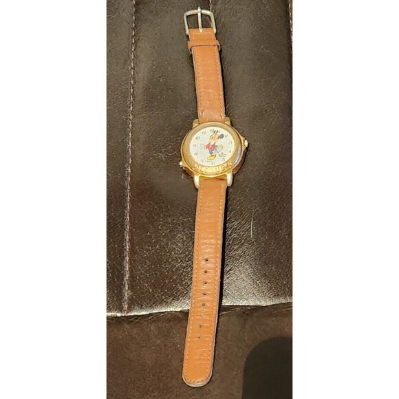 Mickey Mouse Lorus Music March Band Leader Wrist Watch Leather Band - Picture 2 of 4